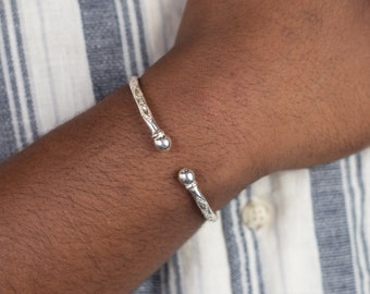 Handmade Sterling Silver West Indian Bangle: Diamante Pattern