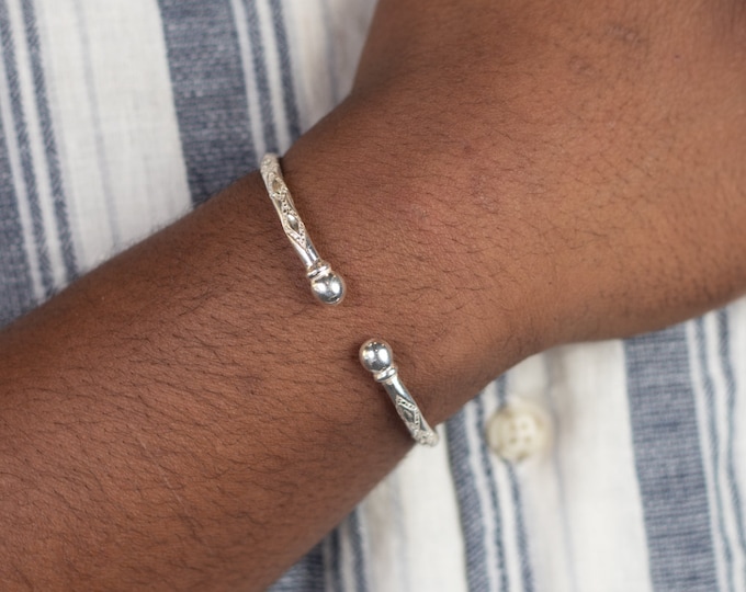 Handmade Sterling Silver West Indian Bangle: Diamante Pattern
