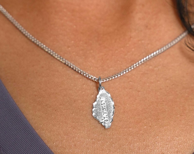 St Vincent Map Pendant with Chain in .925 Sterling Silver
