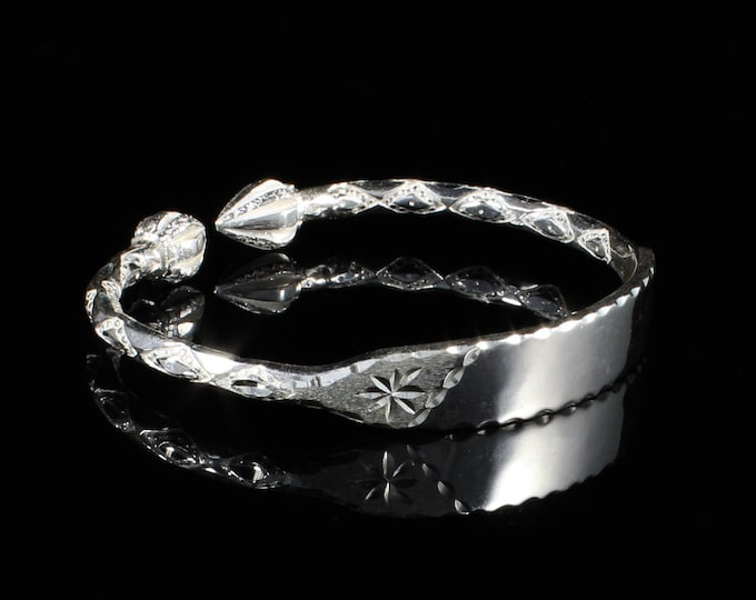 Handmade Sterling Silver West Indian Bangle: Cocoa Pods, Diamante Pattern