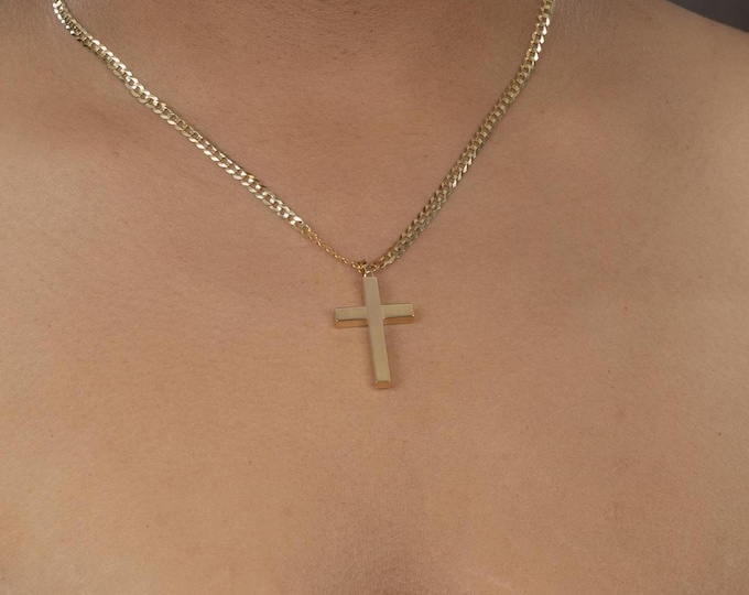Cross Pendant in 14 KT Yellow Gold