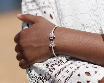 Very Light Handcrafted 925 Sterling Silver Crab Bangle Bracelet with Calypso Pattern - Unisex West Indian Caribbean Jewelry & Heritage Gift