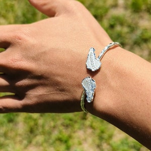 Sterling Silver Barbados Map Bangle: West Indian Diamante Pattern