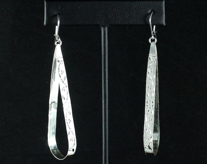 Caribbijou Wide Teardrop Earrings with Grapevine Pattern Handmade in .925 Sterling Silver