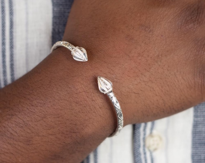 Cocoa Pod Bangle Handmade in Sterling Silver with Calypso Pattern