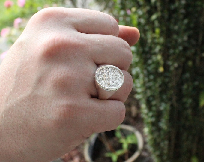 Large Men's Polished Oval ring made in 925 Sterling Silver