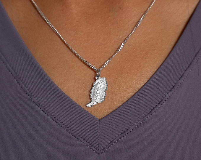 Grenada Map Pendant with Chain in .925 Sterling Silver - 2 Sizes