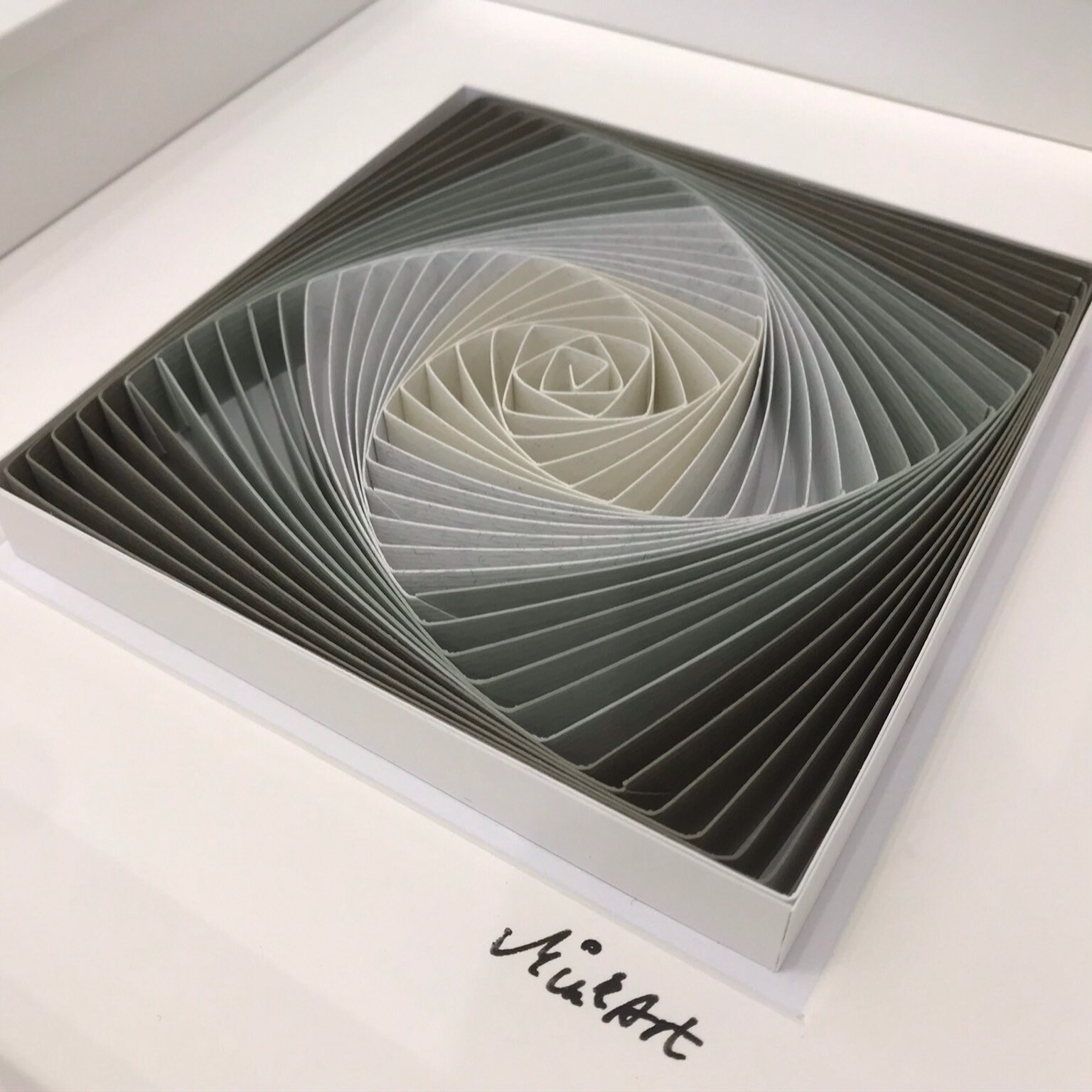 Abstract Quill Art: 3D Spiral Paper Sculpture - Etsy