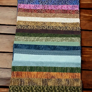 Jelly Roll Quilt Strips | 21 pieces