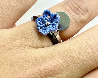 FLOWERS - Bague réglable - Fleurs en Macramé - Pampille - Bijoux en Macramé - Cadeau Femme