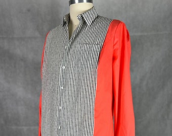 Vintage Alexander McQueen Herrenhemd mit Vintage Damenbluse für einen angemessenen geschlechtsneutralen Look