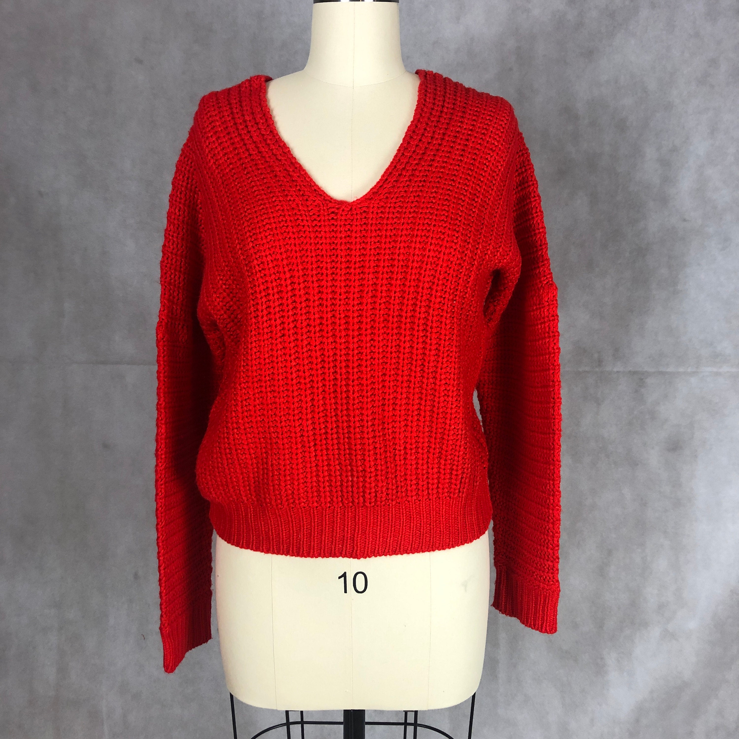 Vintage Classic Look Bright Red V-neck Shaker Knit Sweater