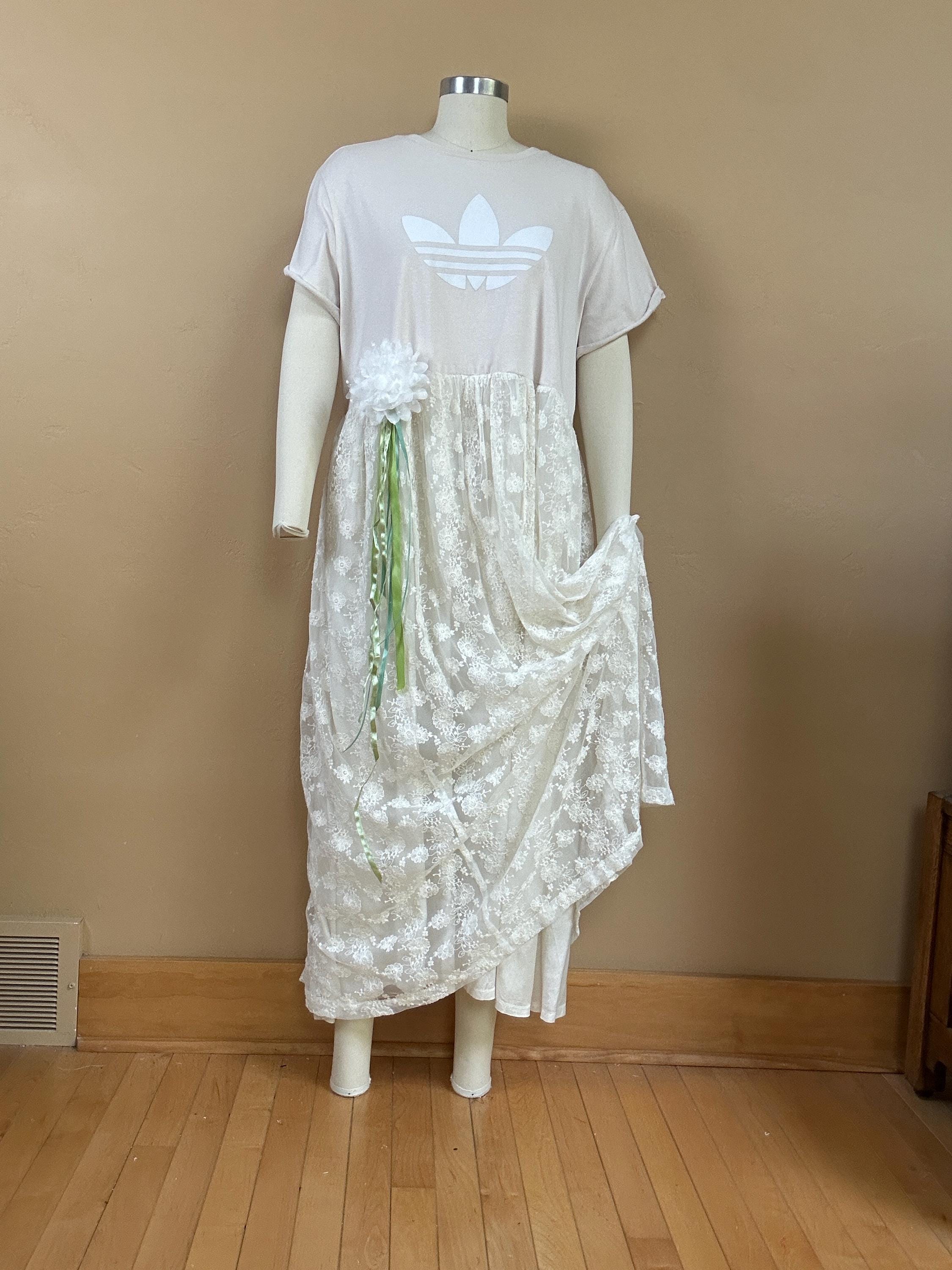 women's blue maxi dress and White Pattern Dress-Always Amalfi Large Length:Length 48 Inches (121.92 cm) Silky Pleated Dress Type Panama Ribbed Tank Dress