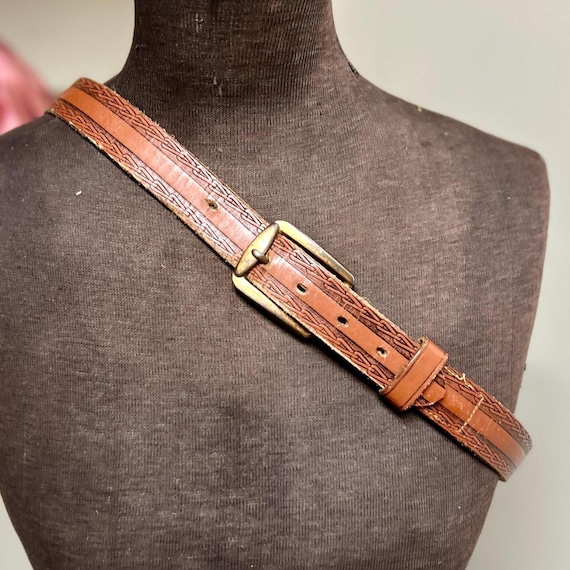 Vintage Genuine Leather Brown Tooled Belt With Detachable  display picture 1