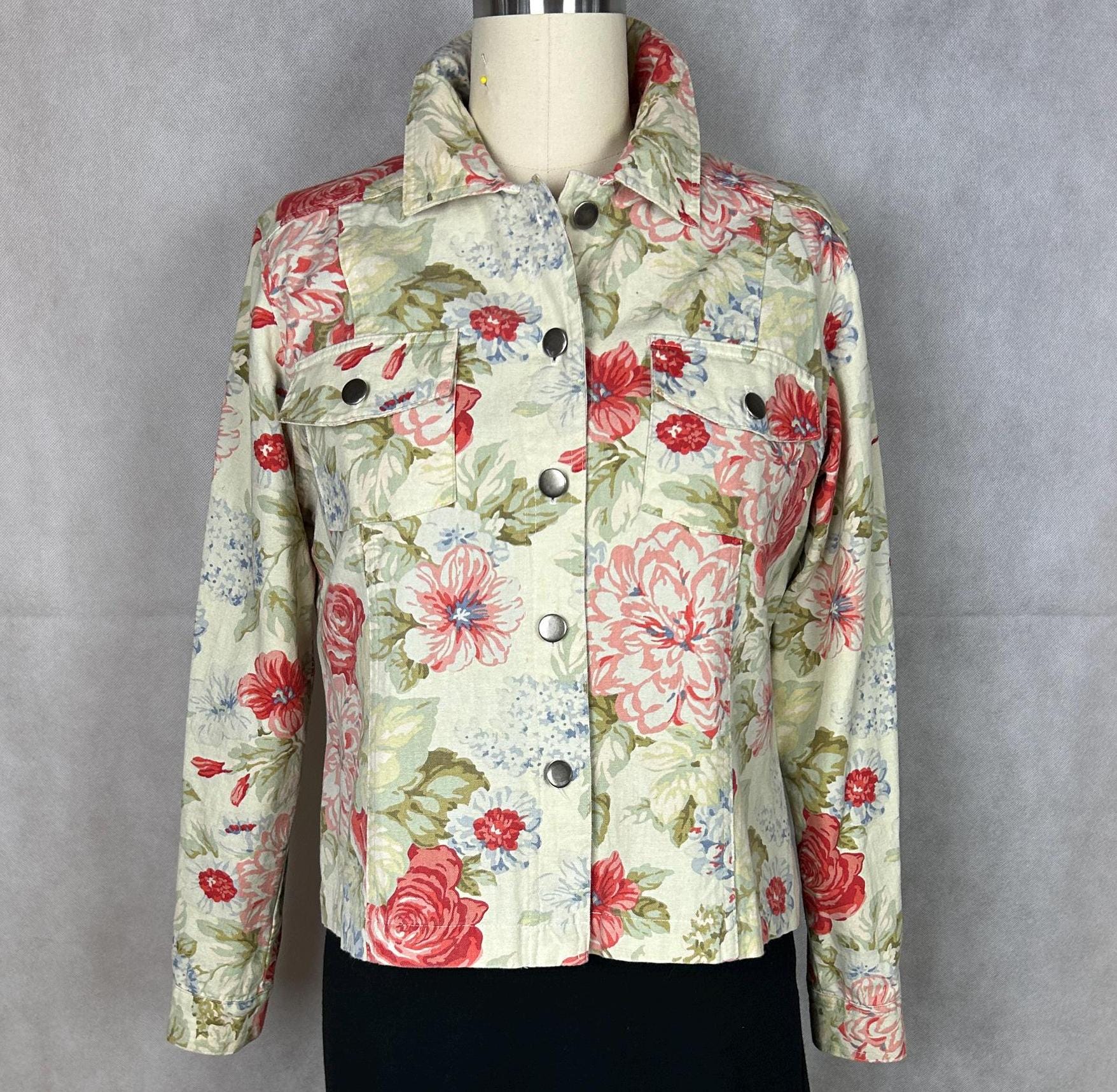 Vintage 80s/90s Romantic Floral Cotton Canvas Jean Jacket/blazer