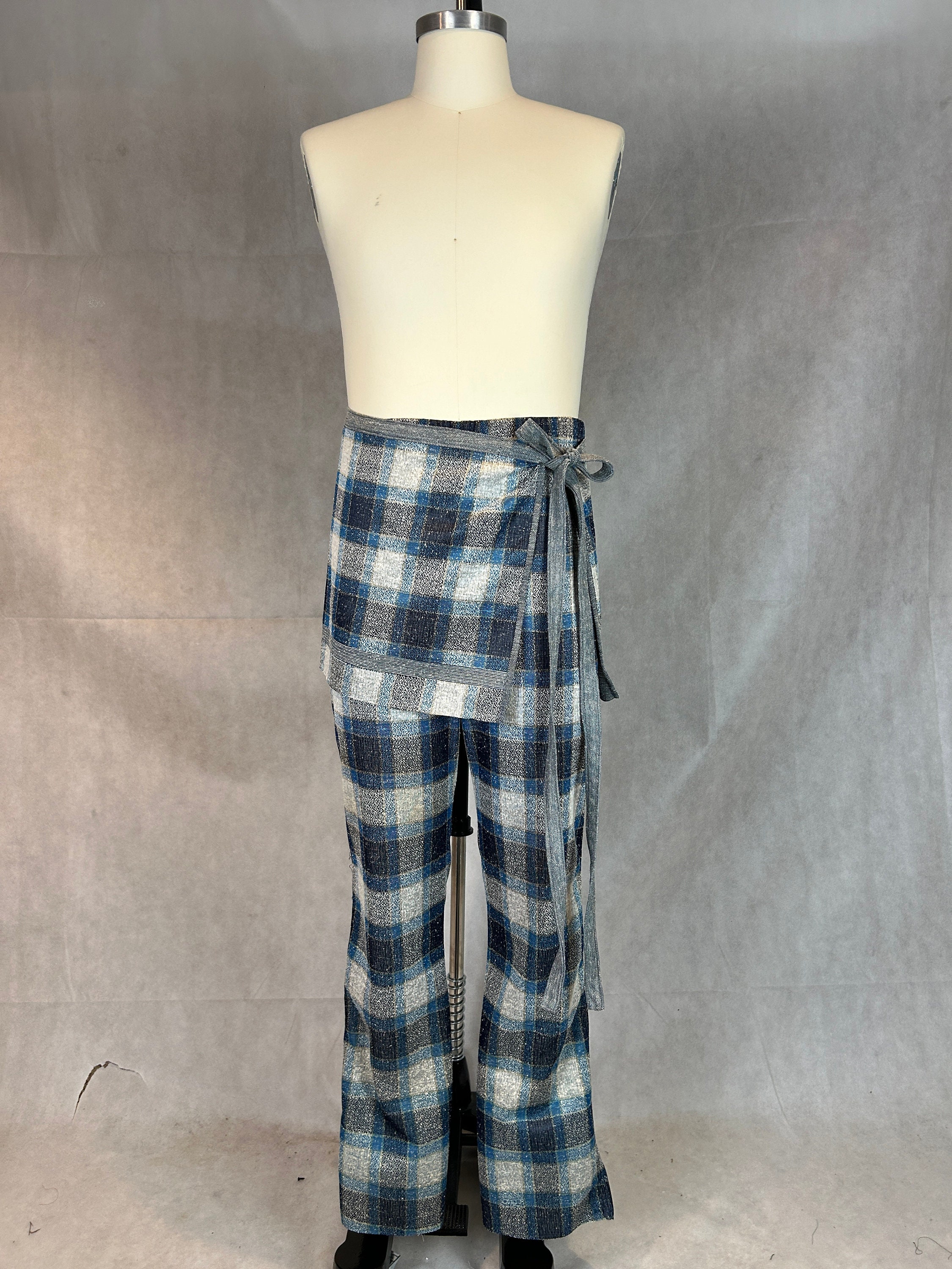 Vintage 70s Double Knit & Vintage 70s Pattern Create New to You Classic ...