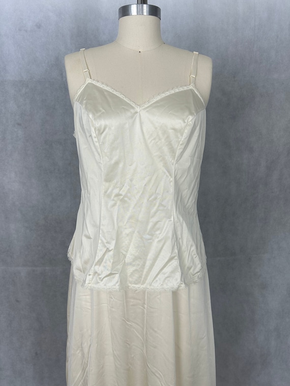 Vintage 1980s Off White Nylon Camisole - Great Con