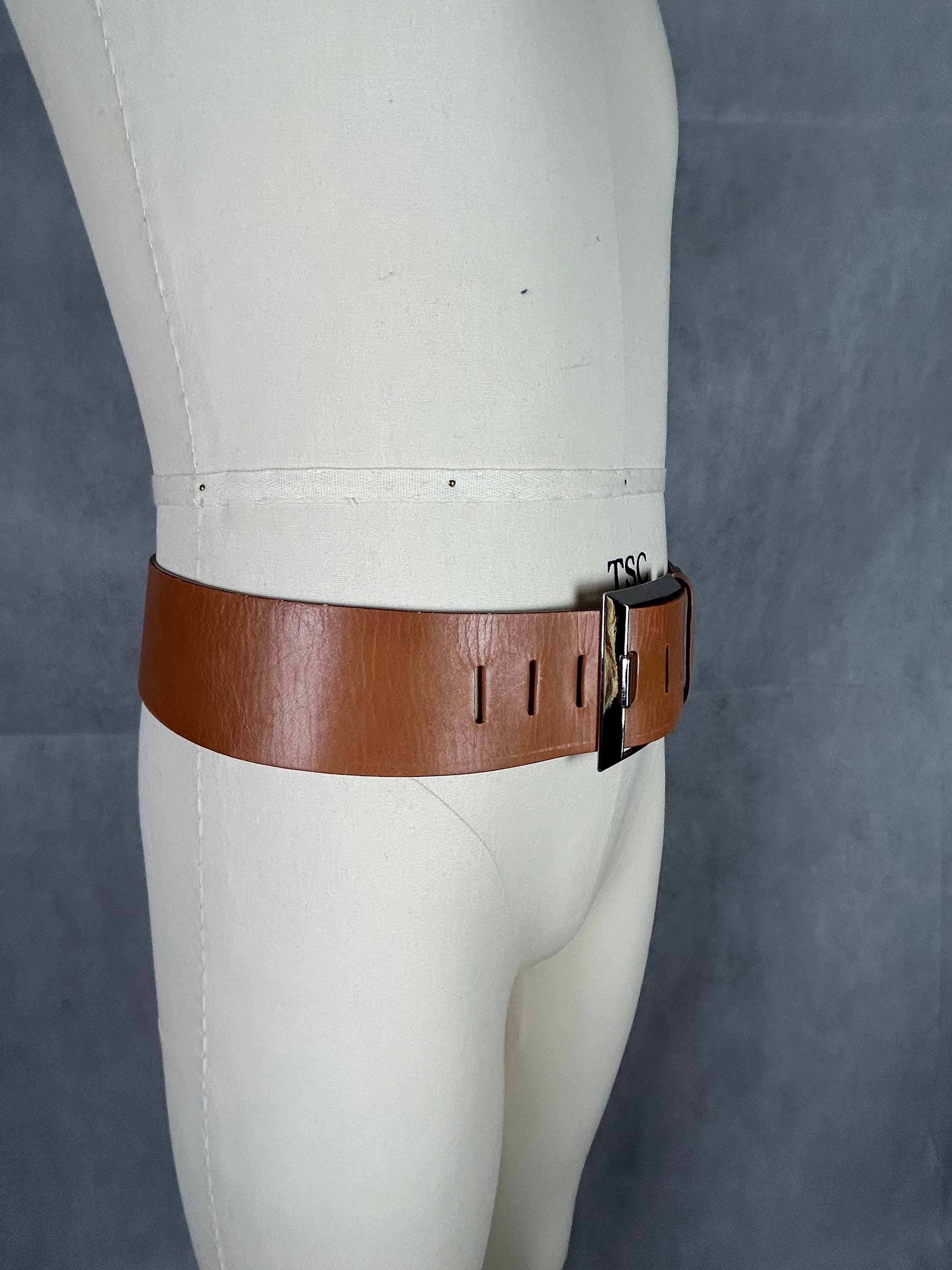 Vintage Kenneth Cole Genuine Leather 2.5 display picture 1