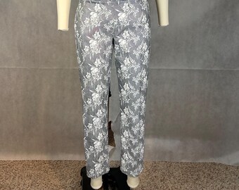 Vintage zwart-witte pull-on broek met rechte pijpen en kantpatroon - geweldige combinatie van casual en toch chic