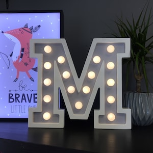 Carta de marquesina de madera, Luz nocturna, Luz nocturna de pared, Decoración de la habitación para niños, Regalo de baby shower, Regalo de primera carta, Sala de guardería