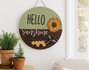 Sunflower Bee Door Hanger: Hello Sunshine Wooden Wreath