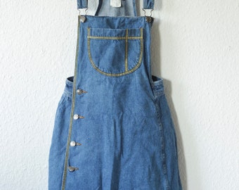 Upcycled Vintage Jeans Latzhose Größe S, Kurzer Denim Overall Blau Gold, Einteiler Kleid Skorts