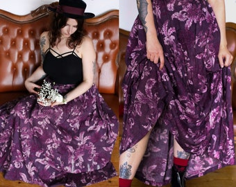 Vintage Purple Pleated Skirt Floral Design XS/S, Wide Maxi Skirt With Flowers Ornaments, Long Summer Skirt Pink Details