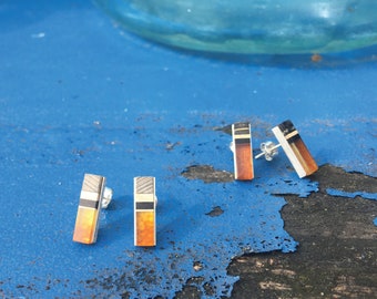 LONG PIN MINI ear studs made of amber, wood and sterling silver