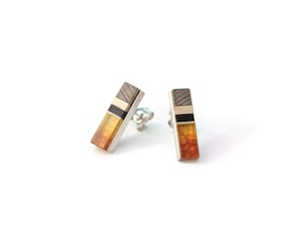 LONG PIN MINI earstuds made of amber, wood and sterling silver