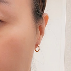 14K Gold filled hinged hoop earrings, gold hoop earrings for women, everyday gold hoops, nickel free earrings, best friend birthday gifts