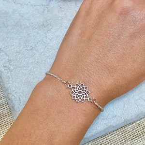 everyday bracelets for women Sterling Silver Flower Bracelet, Flower Girl Proposal Bracelet, Mothers Day Gift from daughter, mom birthday