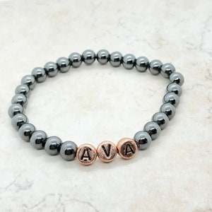 Pulseras de cuentas de carta para mujeres, pulsera de mantra personalizada, regalos de cumpleaños de mejores amigos, pulsera de hematita, tiendas metafísicas, regalos de la nueva era