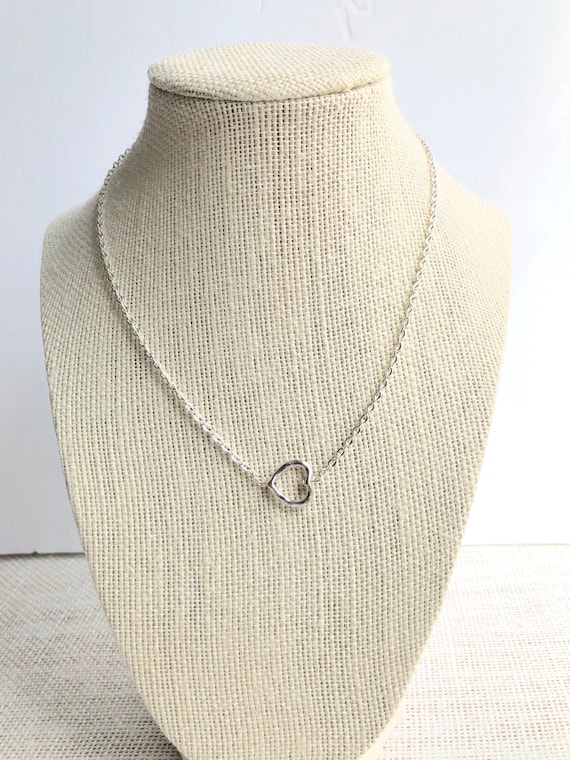 small necklace for girlfriend