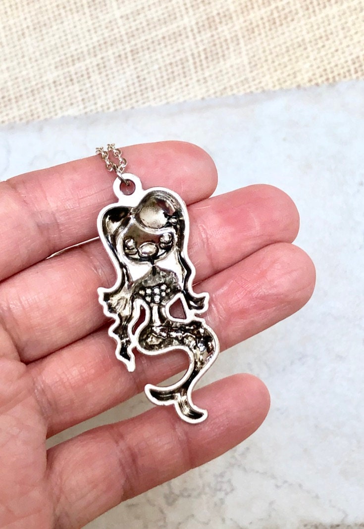 Collana sirena bambina, gioielli sirena argento, regalo per lei, collana sirena per bambini, coda di sirena, ciondolo oceano, collana nome - Italia
