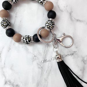 Pulsera/pulsera/borla/con cuentas/pulsera elástica de silicona con estampado de leopardo para maestras, amigas, mamás, cumpleaños, día de la madre, regalo.