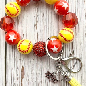 Pulsera con llavero de softbol/con cuentas/elástica/muñequera/mamá de softbol/cuentas acrílicas gruesas/tía/abuela/entrenador/fanático/cumpleaños/Navidad/regalo
