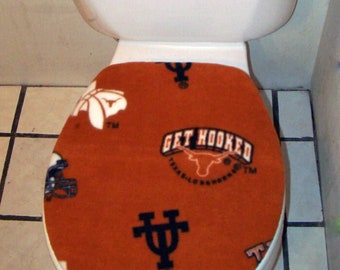 University of Texas Longhorns Fleece Fabric Toilet Seat Cover Set Bathroom Accessories (2PC)