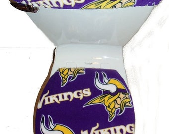 Vikings Fleece Fabric Toilet Seat Cover Set Bathroom Accessories (2PC)