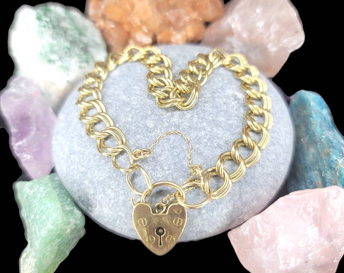 Antique 9K Yellow Gold Heart Lock 7.65mm Double Link Charm  Bracelet, 7.5".