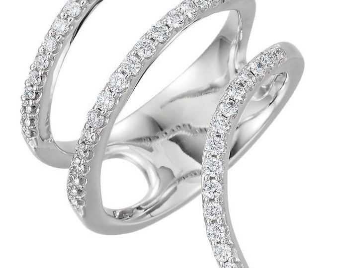 Gorgeous 14 Karat Rose 0.50 Carat Diamond Ring.