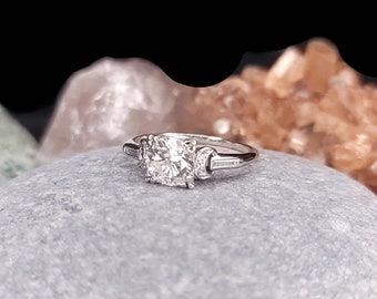 Art Deco Era Platinum 1.60 CTW SI1 G-H Diamond Engagement Ring.