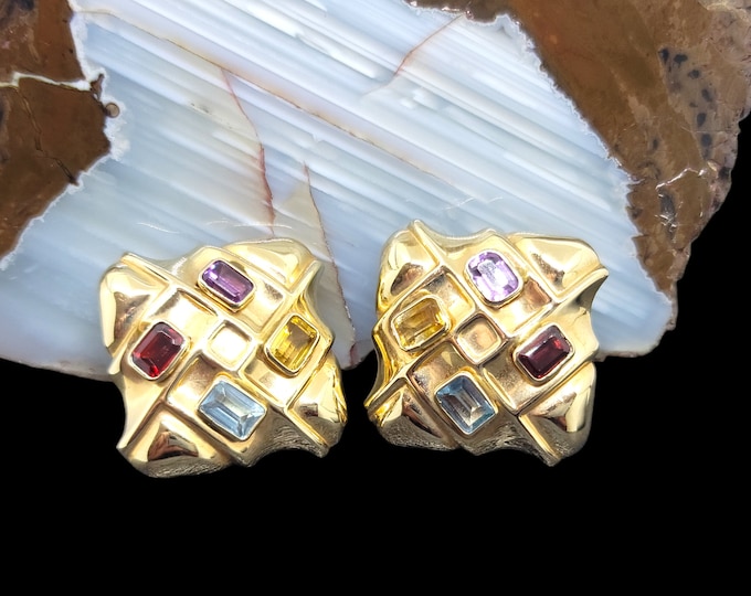 Handcrafted Vintage Retro 14K Yellow Gold Modernist Gemstone Omega Back Earrings