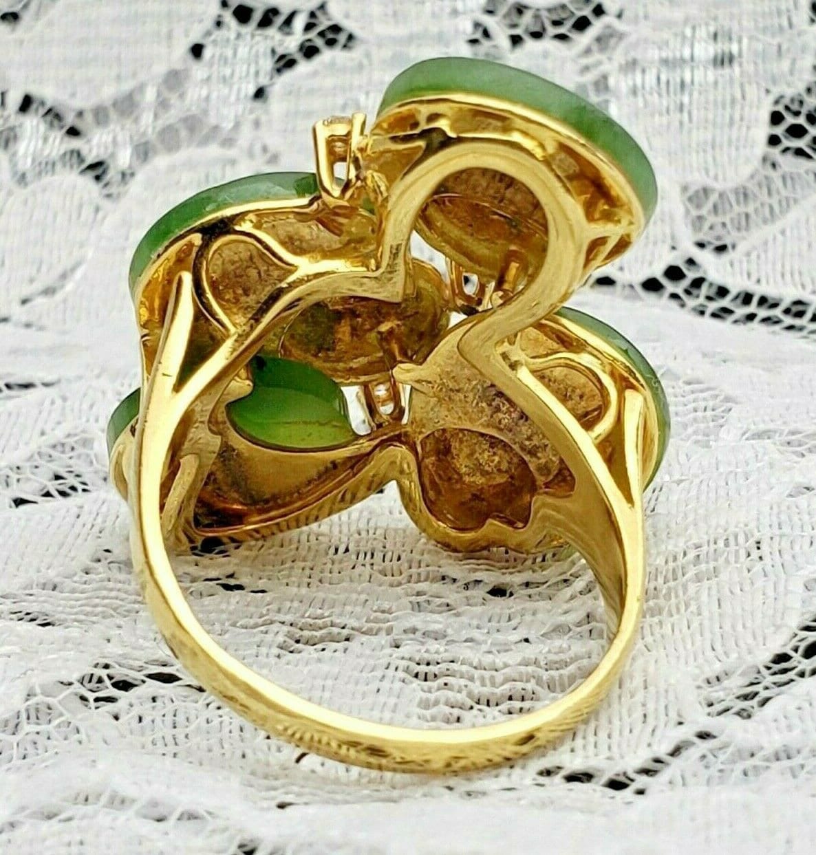 Vintage Gold Green Jade Cocktail Ring 6 7 8 9 10 | Womens jewelry rings,  Dark jewelry, Vintage gold