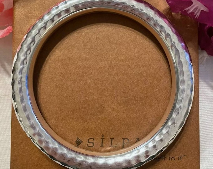 Silpada B1117 Thick Round Sterling Silver Hammered Bangle Bracelet 7-8" Wrist.