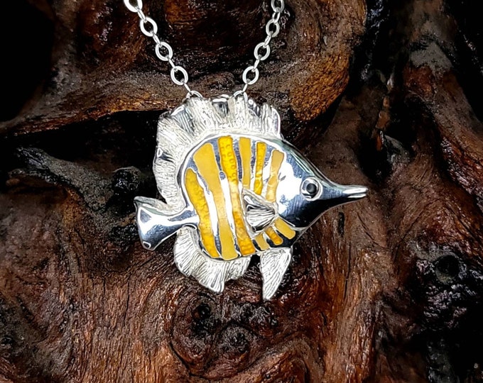 Retired Kabana 925 Sterling Silver Yellow Enamel Angel fish Pendant.