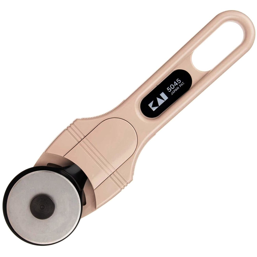 KAI 5045 13/4 45mm Round Blade Rotary Fabric Cloth Cutter / Wheel