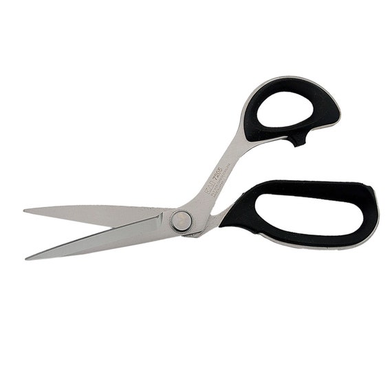 Kai Professional Shears/ Scissors 7205 205mm