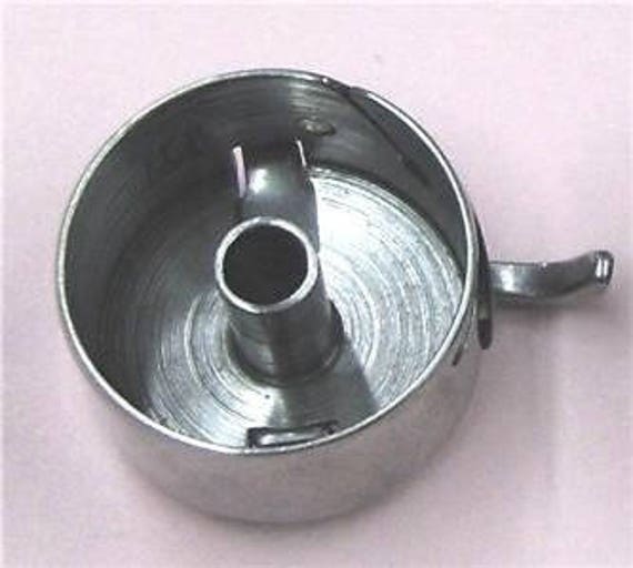 15-90 15-91 Sewing Machine Bobbin Case #125291 For Singer 15-88 15K88