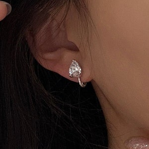 Teardrop Clip On Earrings - Pear Cut CZ Earrings - Minimalist Earrings - Teardrop Stud Earrings - Bridesmaid Gift - CZ Clip On Earrings