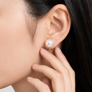 10mm White Pearl Clip On Earrings - Flash Water Pearl Clip On Earrings - Dainty Minimalist Earrings - Bridesmaid Gifts